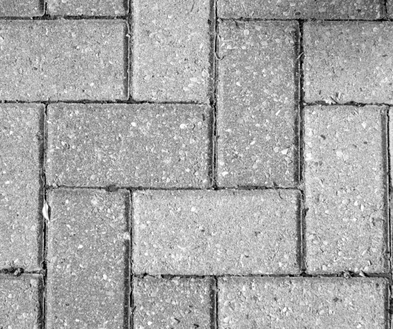 شركة تركيب الانترلوك