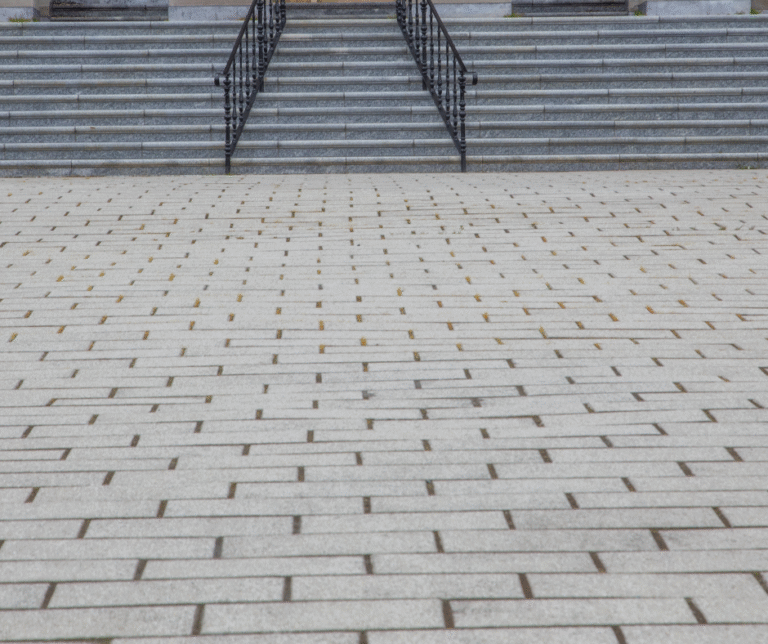 شركة تركيب الانترلوك